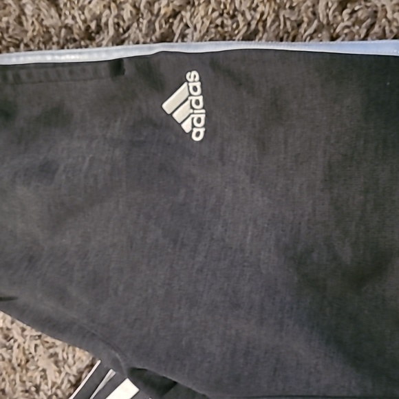 Joggers - Picture 2 of 3